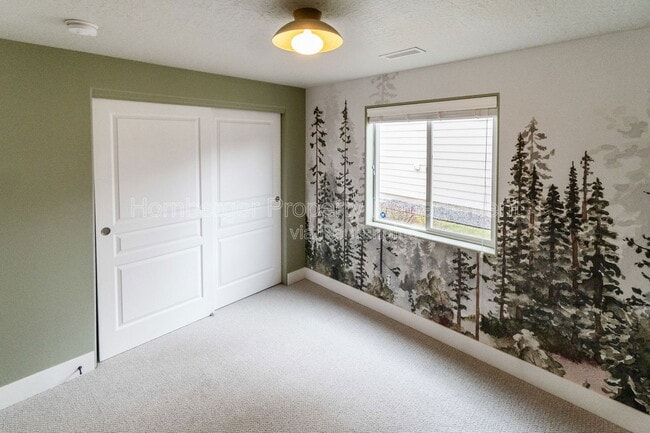 Building Photo - 6904 Jasper Dr