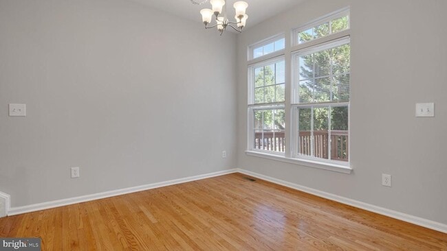 Building Photo - 4724 Hanrahan Pl