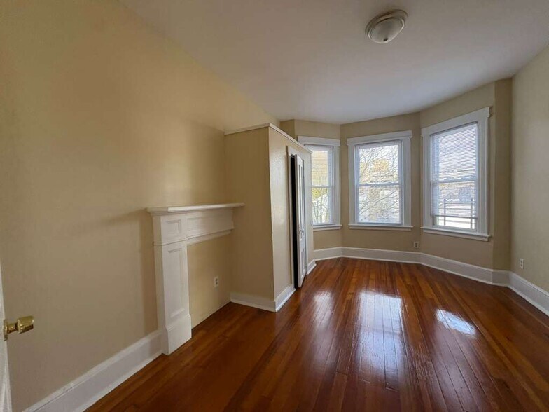 Building Photo - 56 Gilbert Ave