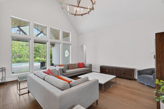 Building Photo - 79 N Curly Willow Cir