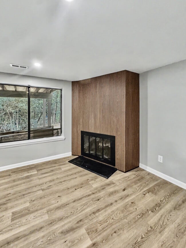 Building Photo - 274 Mariners Cir