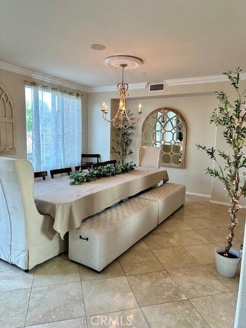 Building Photo - 1583 Twin Oaks Cir
