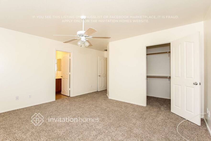Building Photo - 11322 W Hadley St