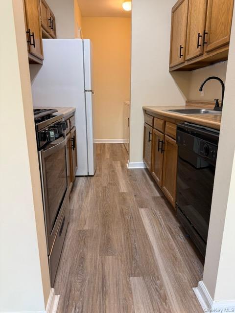 Building Photo - 276 Temple Hill Rd