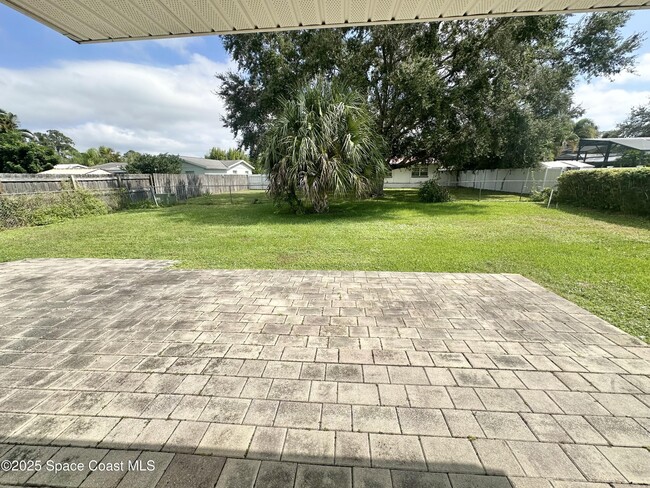 Building Photo - 2130 Garnet Ct