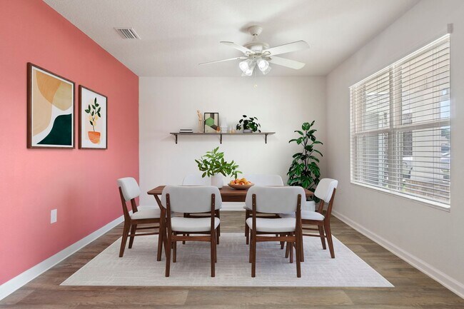 Building Photo - Creative Charm Meets Modern Comfort in Thi...