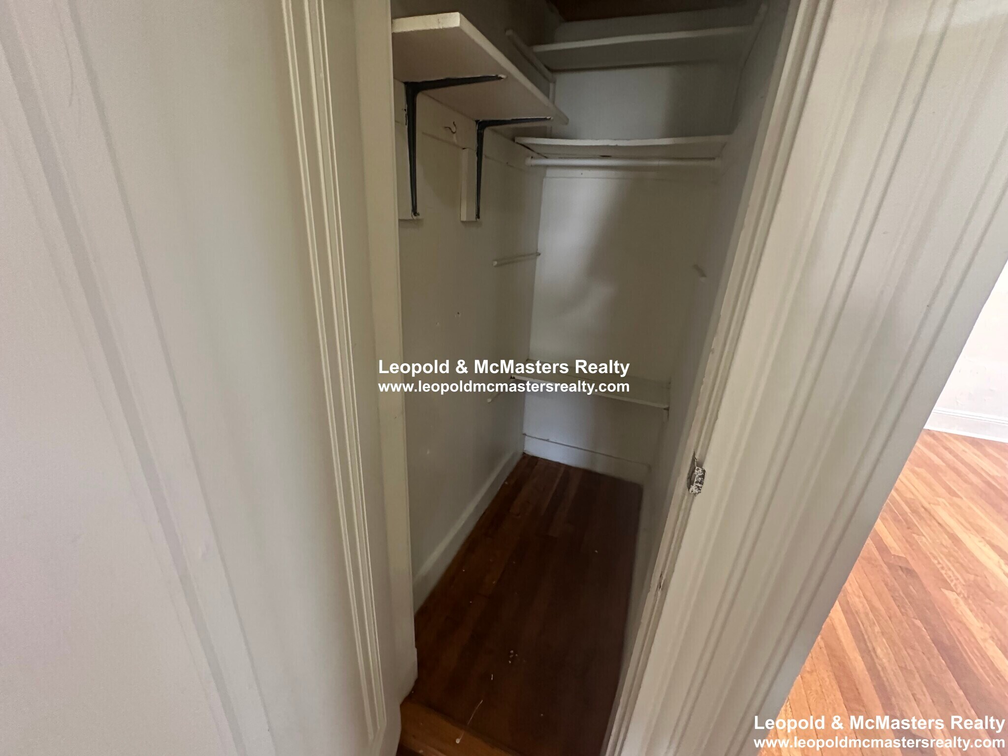 Building Photo - 309 Summit Ave