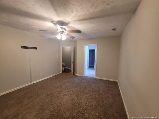 Building Photo - 3608 Crosswinds Dr