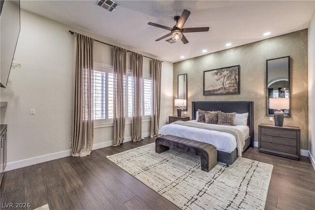 Building Photo - 7520 Captains Harbor Dr