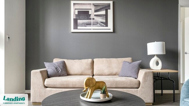 Building Photo - 2480-2522-2522 N Milwaukee Ave