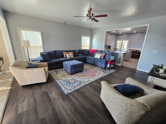 Building Photo - 111 High Hope Ln