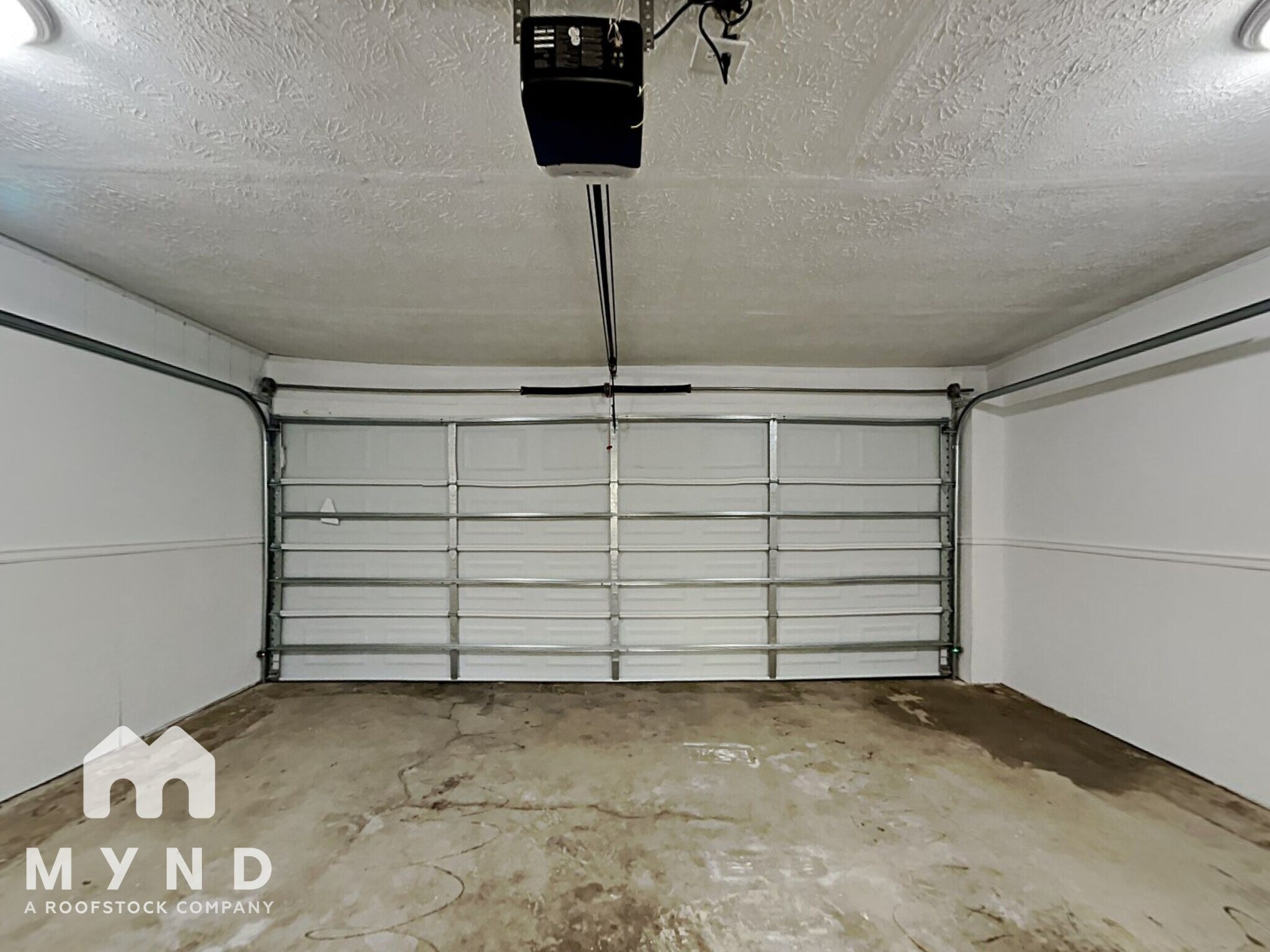 Building Photo - 3457 White Oak Ct