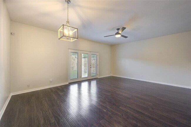 Building Photo - 1289 Blalock Rd