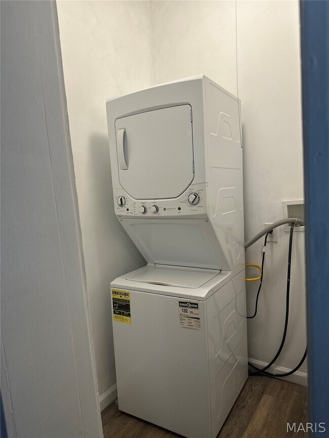 Building Photo - 3625 Virginia Ave