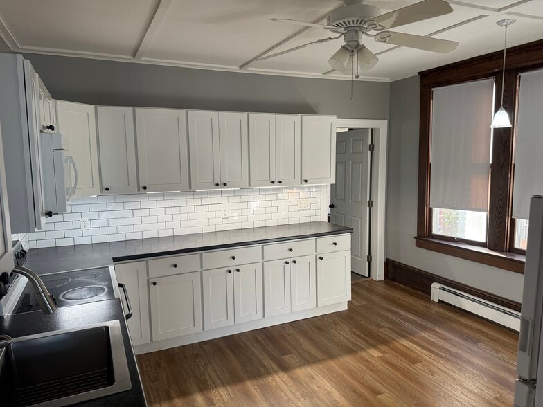 Building Photo - 46 S Main St