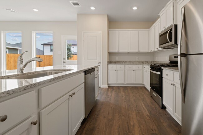 Building Photo - 21687 Lotus Elm St