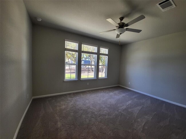 Building Photo - 345 Aqua Spgs Aly