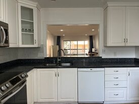 Building Photo - 3525 Lebon Dr