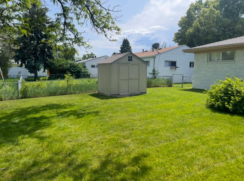 Building Photo - 2528 14th Ave Ct
