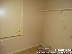 Building Photo - 6303 Heathers Run