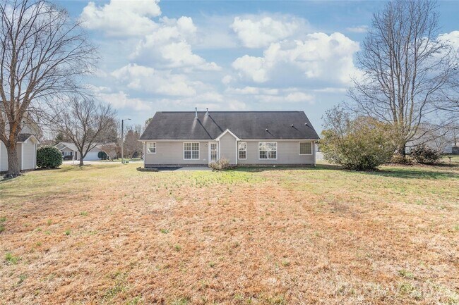 Building Photo - 1020 Cranston Crossing Pl