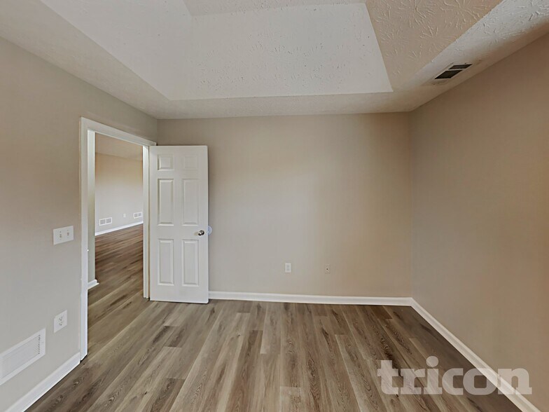 Building Photo - 98 Pin Oak Ct