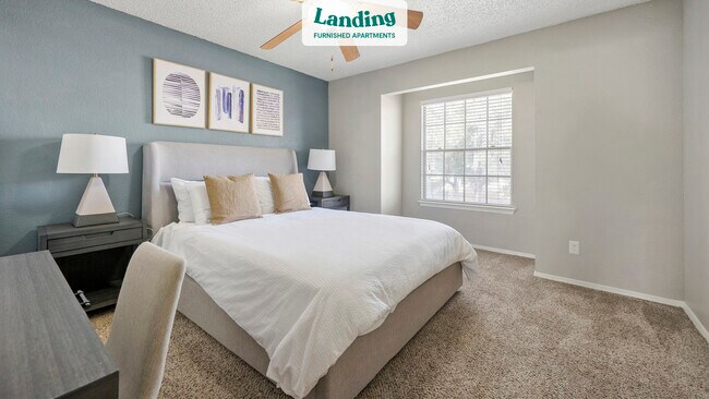 Building Photo - 2601 S Grand Canyon Dr