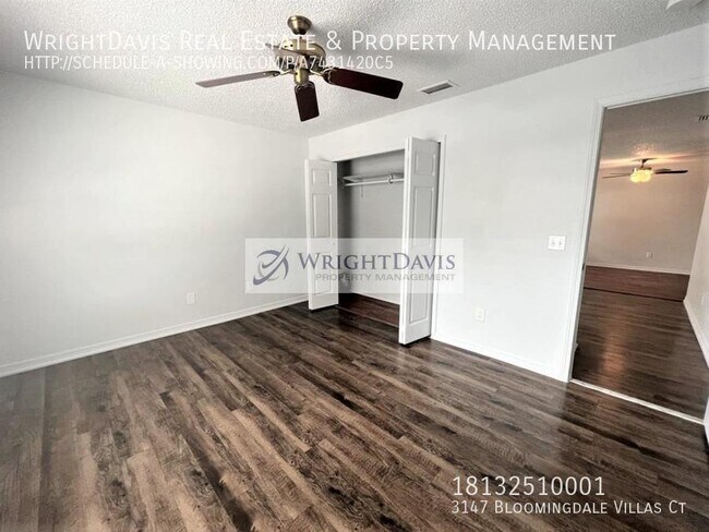 Building Photo - 3147 Bloomingdale Villas Ct