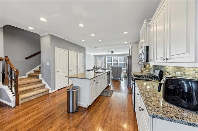 Building Photo - 1222 Poston Pl