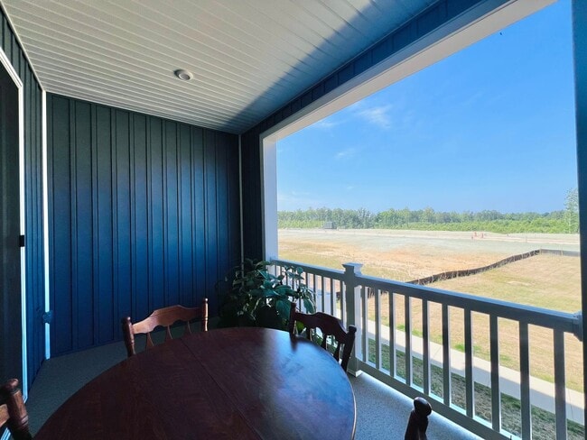 Building Photo - MINUTES TO VRE AND ALL THE CONVENIENCES OF...