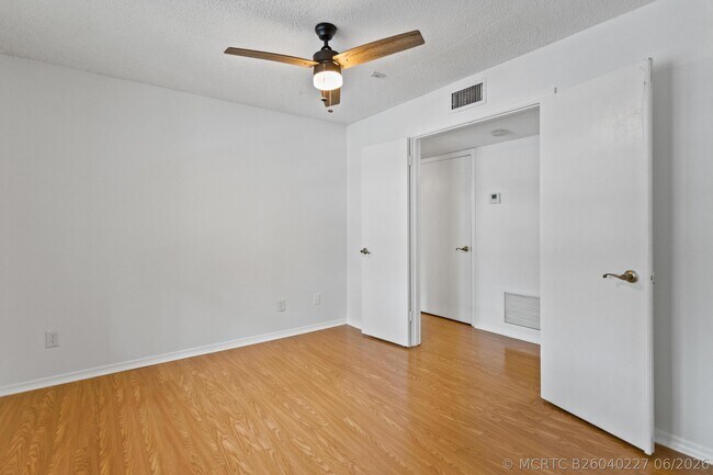 Building Photo - 2317 N Congress Ave
