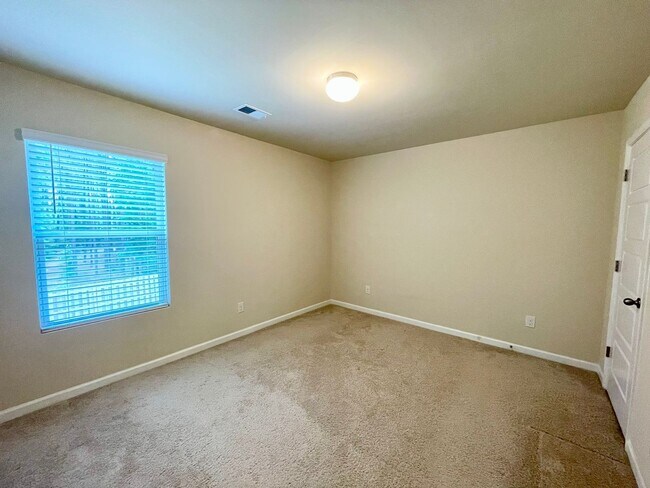 Building Photo - Bickley Estates in chapin
