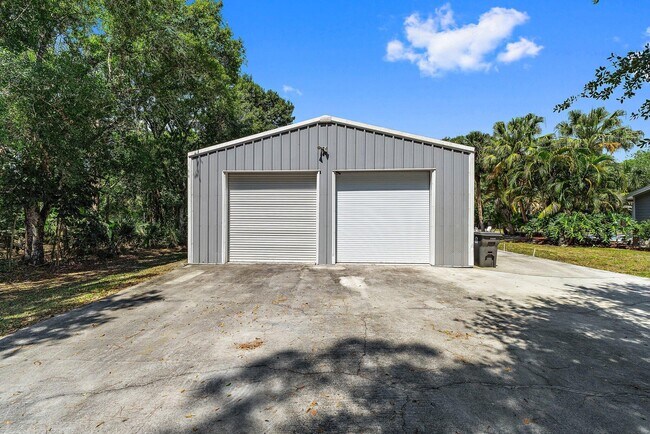 Building Photo - 11217 169th Ct N