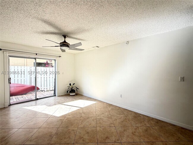 Building Photo - 12619 NW 11th Pl