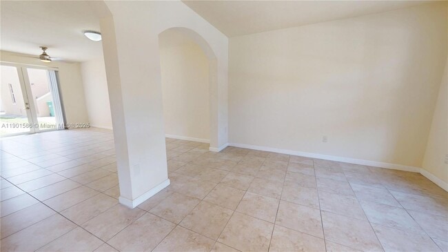 Building Photo - 9391 SW 171st Ct