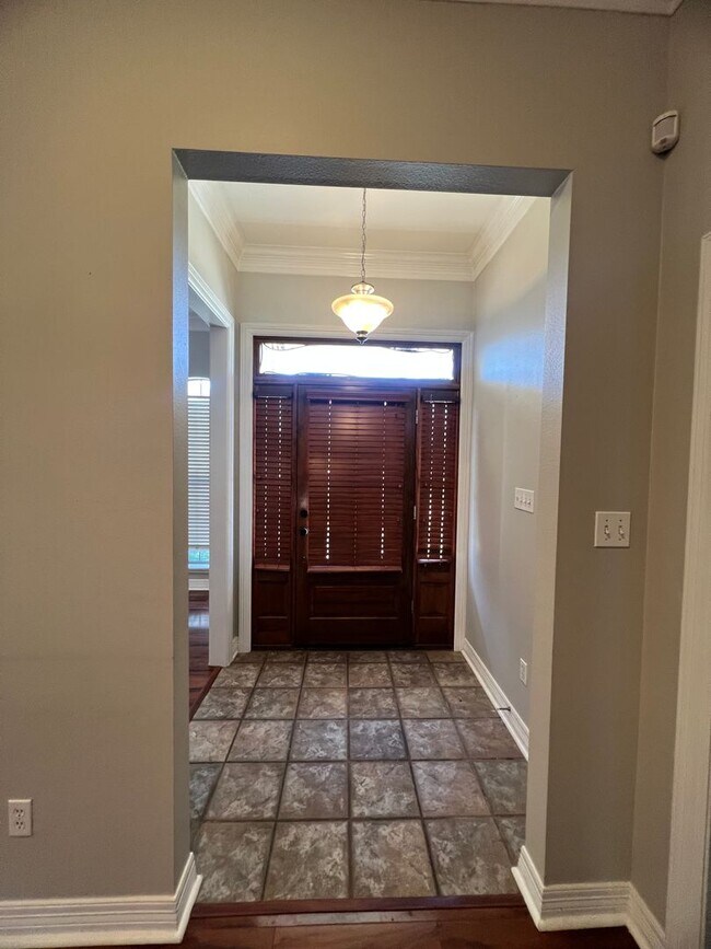 Building Photo - ELEGANT HOME IN NORTH BOSSIER'S ROSEDALE P...