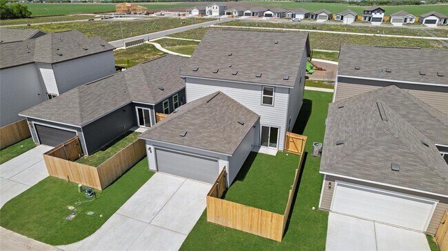 Building Photo - 140 Mullen Wy