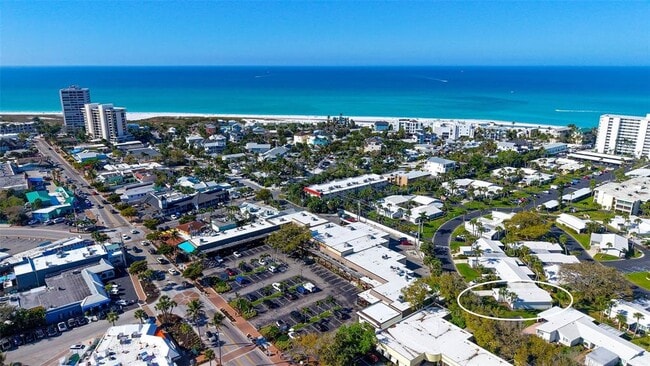 Building Photo - 131 Whispering Sands Cir