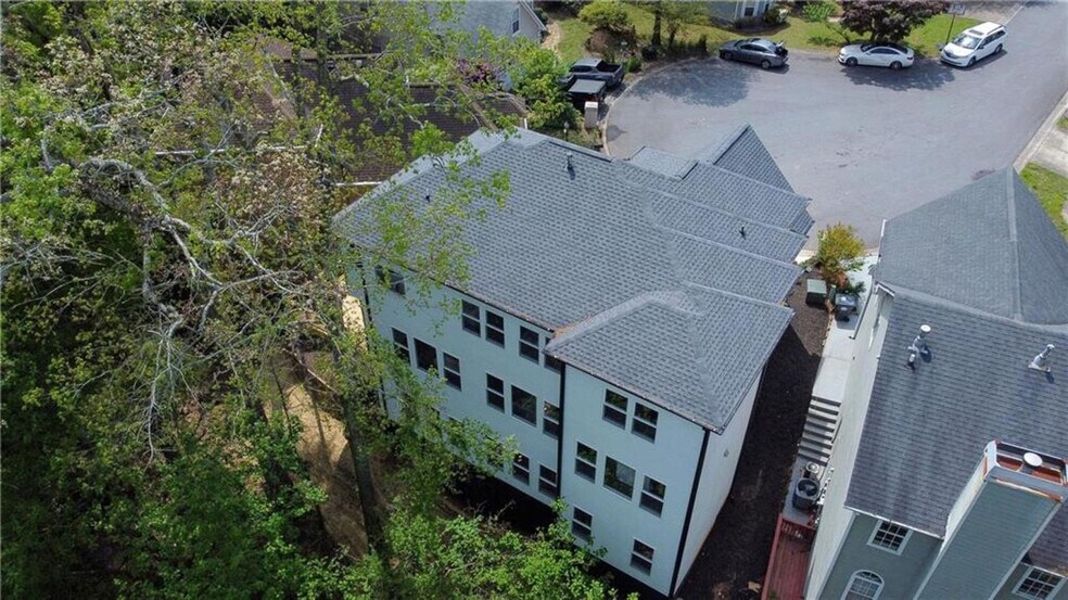 Building Photo - 2756 Bridgegate Trce NE