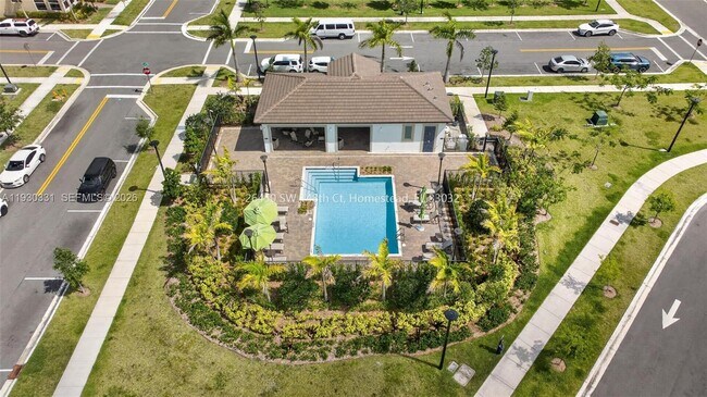 Building Photo - 26450 SW 148th Ct