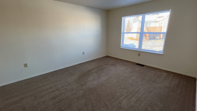 Building Photo - 284 Dunn Ct