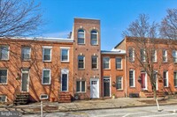 Building Photo - 914 S Potomac St