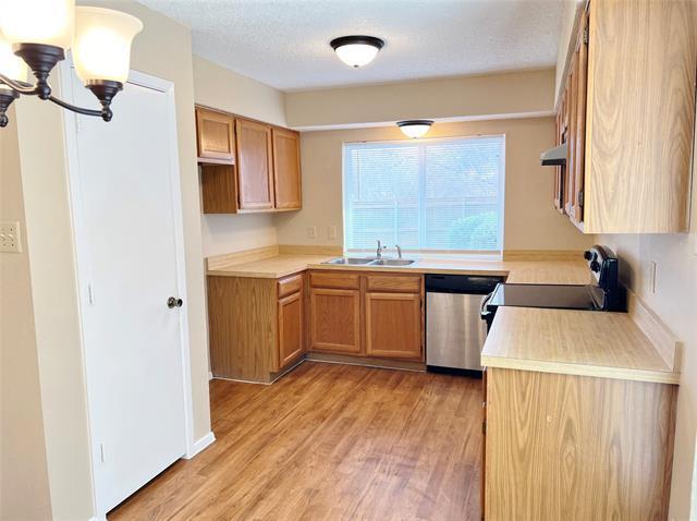 Building Photo - 5429 Gregory Dr