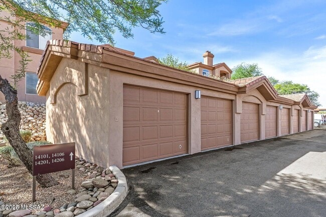 Building Photo - 7050 E Sunrise Dr