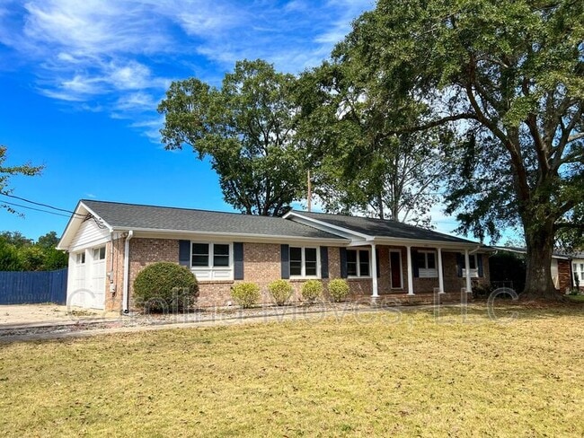 Primary Photo - 203 Lanewood Dr