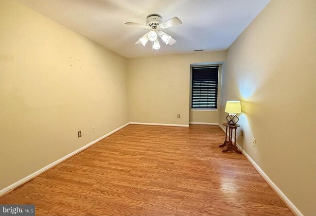 Building Photo - 263 Tavistock Rd