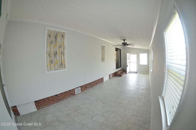 Building Photo - 1931 Coco Plum St NE