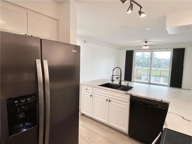 Building Photo - 2016 Alta Meadows Ln