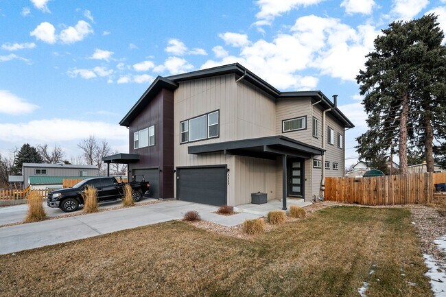 Primary Photo - 5230 Stuart St