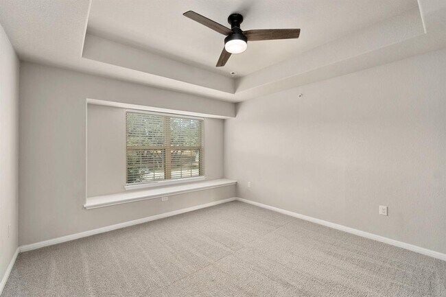 Building Photo - 7211 Ray Charles Dr